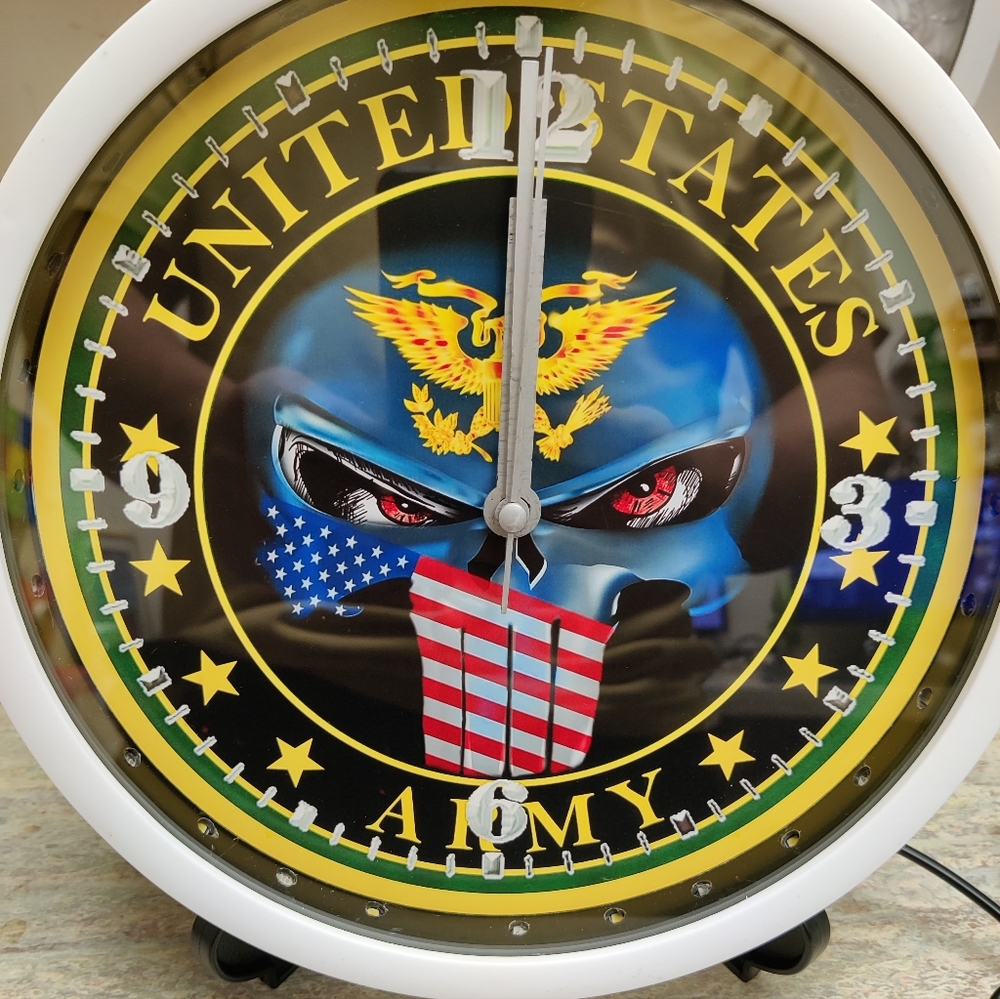 Military Army led dance light clock
